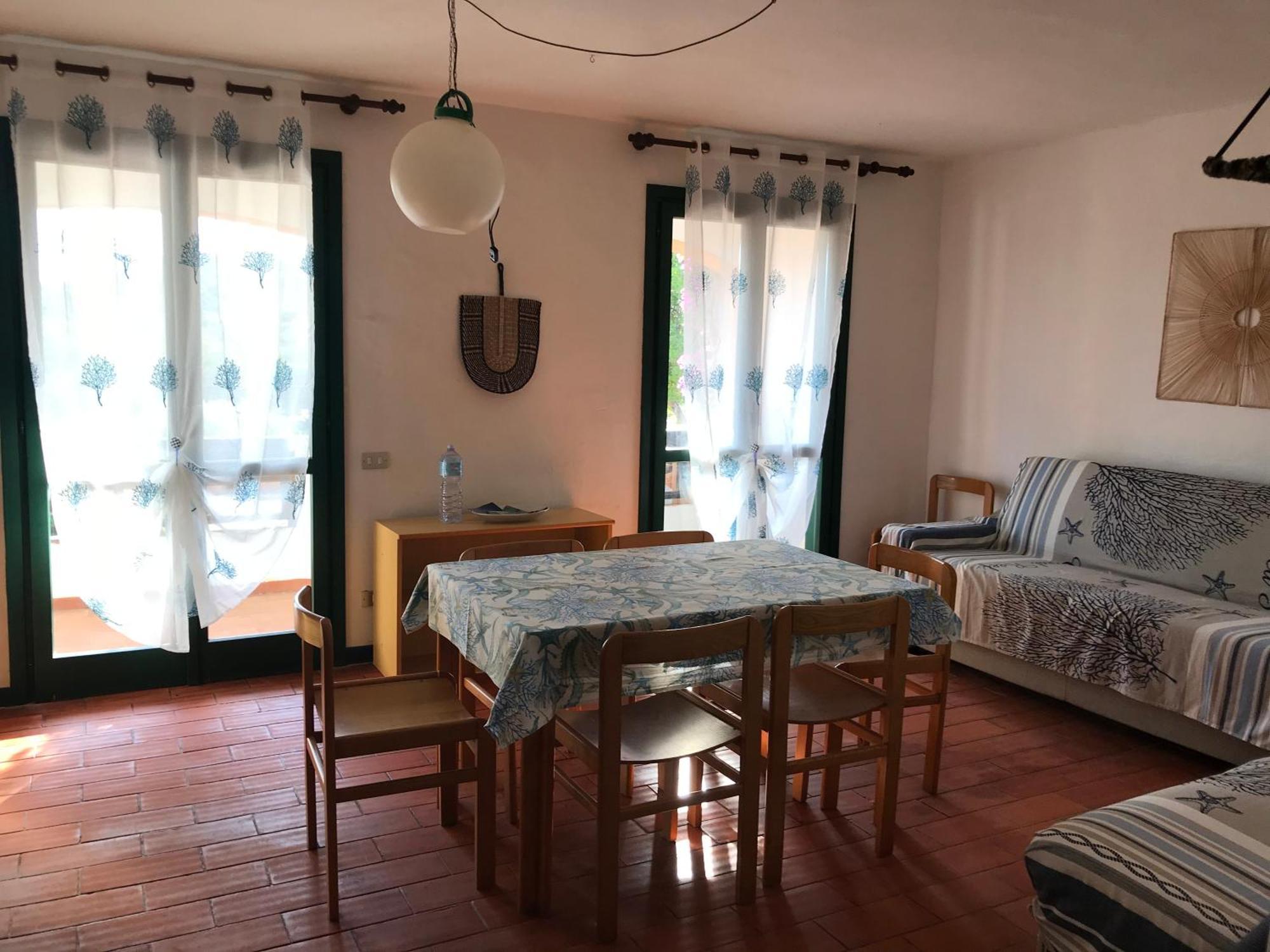 Appartamento Trilocale Vista Piscina Baja Sardinia Kültér fotó